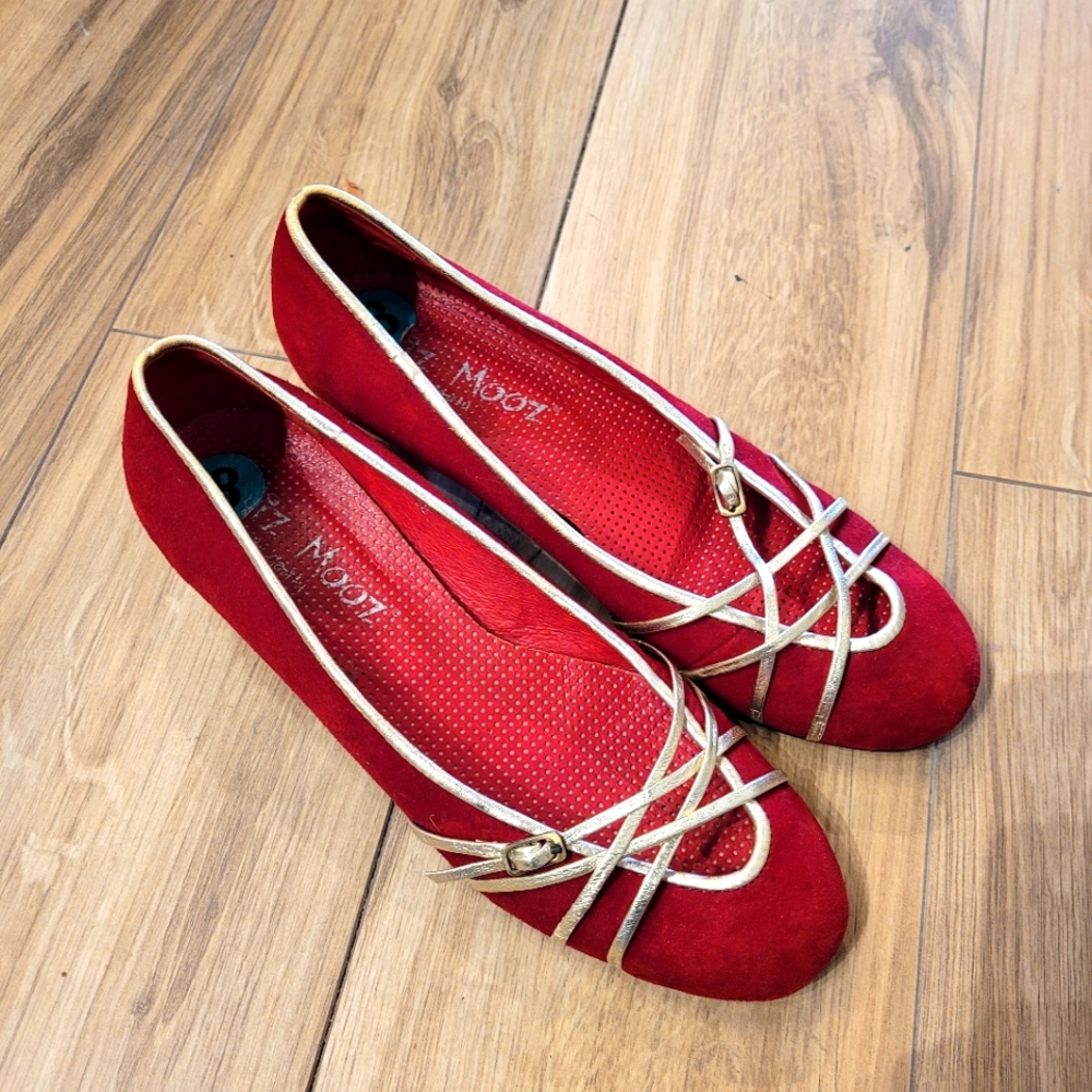 Miz Mooz kitten heel shoes 👠